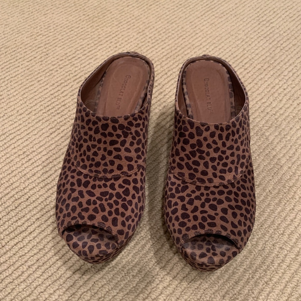 Chocolat blu open toe wedge